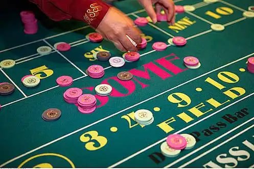 Filipino players enjoying masagana ph online casino on mobile